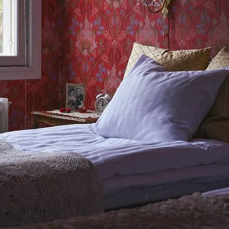 Retro - Charming Rooms, Sauna And Jacuzzi Hotelli Veikkola