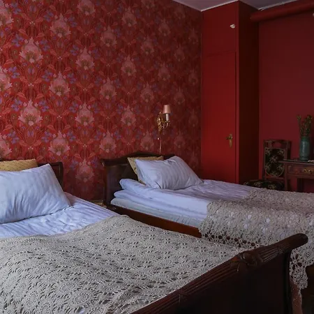 Retro - Charming Rooms, Sauna And Jacuzzi